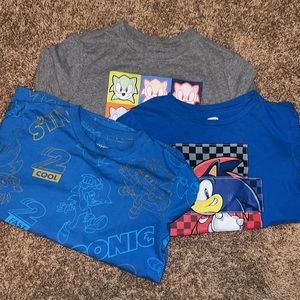 Bundle of 3 Sonic the Hedgehog T-Shirts Size 8 boys